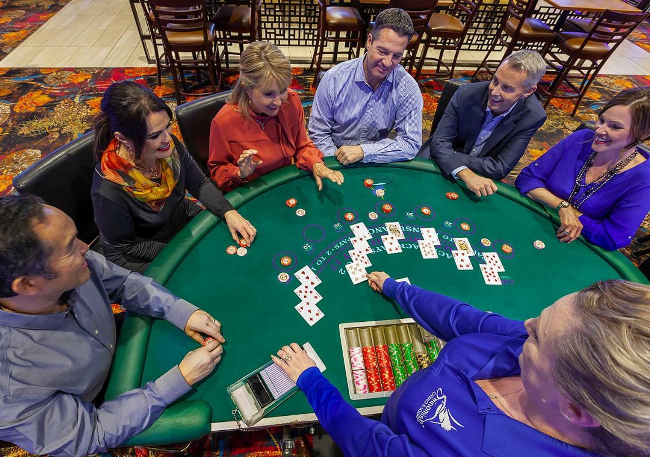 Swinomish Casino & Lodge アナコルテス エクステリア 写真